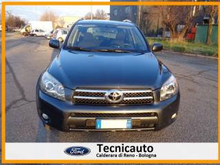 TOYOTA RAV 4 usata, con Autoradio