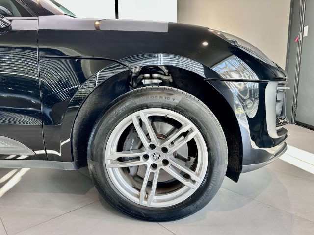 PORSCHE Macan usata, con Alzacristalli elettrici