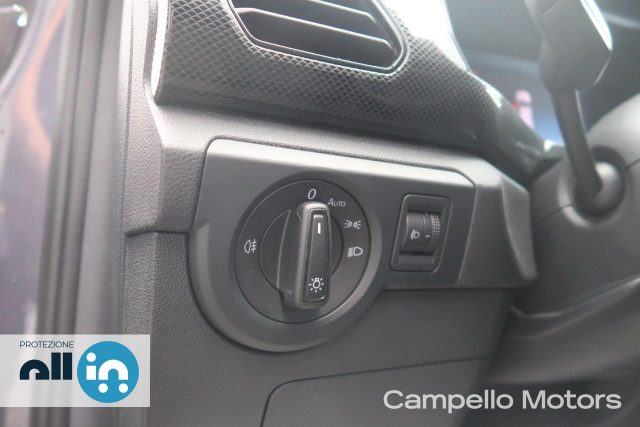 VOLKSWAGEN T-Cross usata 15
