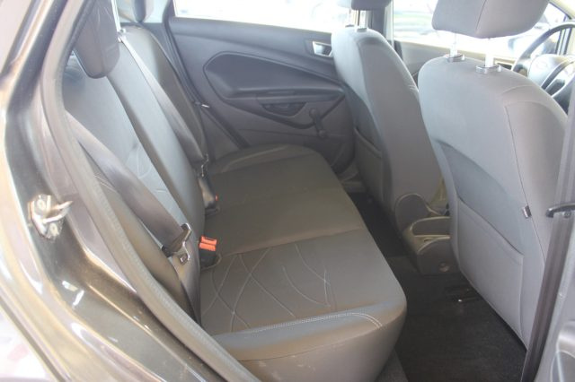 FORD Fiesta usata, con Fendinebbia