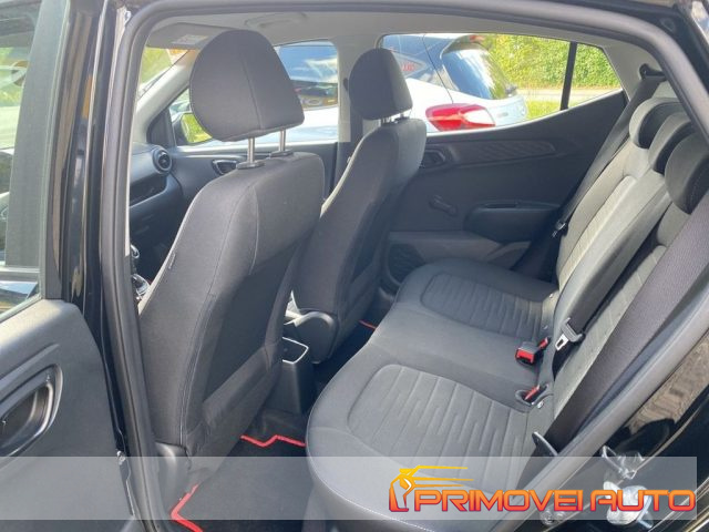 HYUNDAI i10 usata, con Airbag laterali