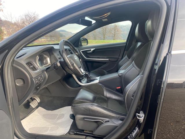 VOLVO V60 usata, con Sedile posteriore sdoppiato