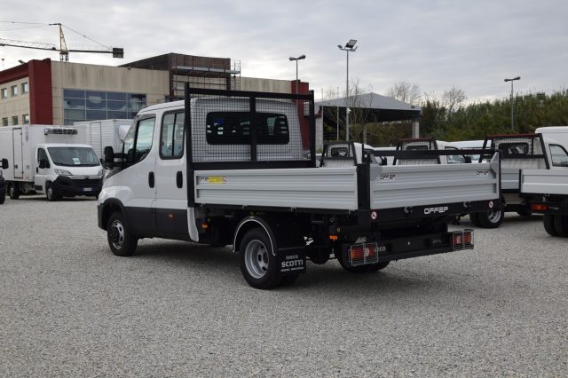 IVECO Daily usata, con Controllo elettronico della corsia