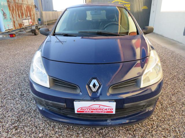 RENAULT Clio usata, con Airbag laterali