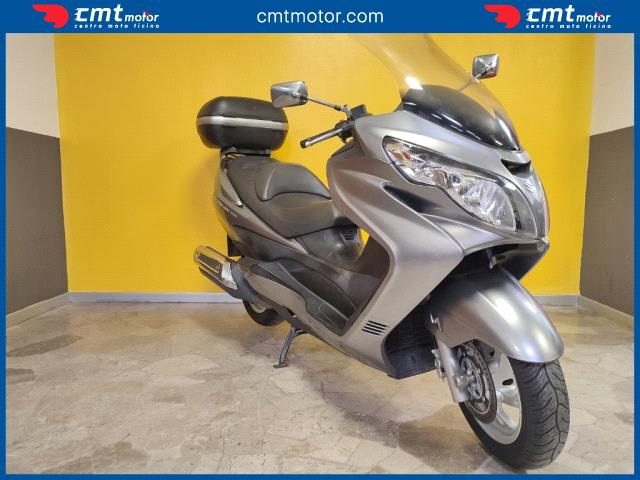 SUZUKI Burgman AN 400 usata 2