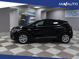 RENAULT Captur usata, con Autoradio
