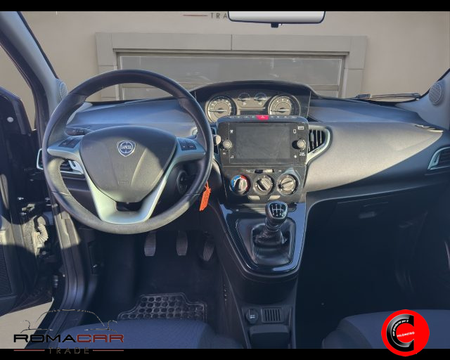 LANCIA Ypsilon usata, con Sedile posteriore sdoppiato