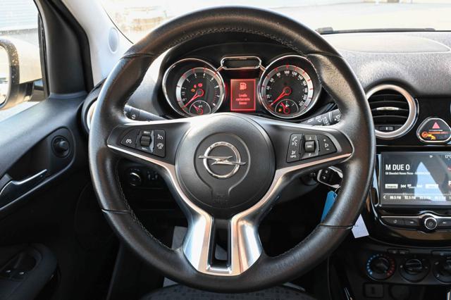 OPEL Adam usata, con Autoradio digitale