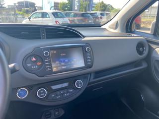 TOYOTA Yaris usata, con Airbag testa