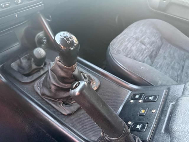 LAND ROVER Discovery usata, con Servosterzo