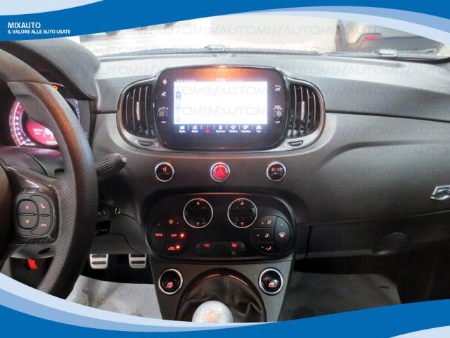 ABARTH 695 usata, con Autoradio