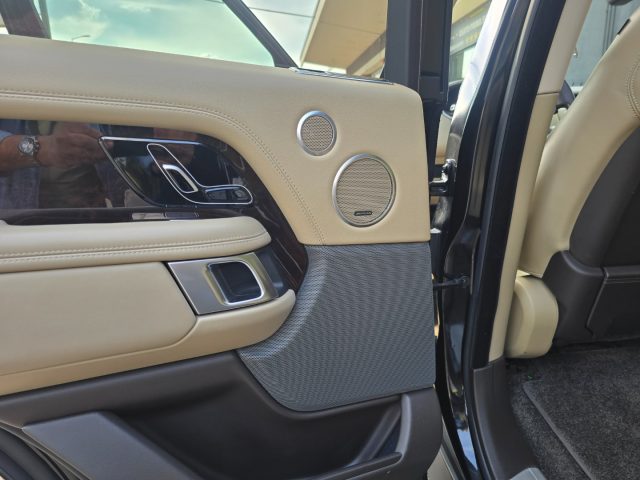 LAND ROVER Range Rover usata, con Sistema di parcheggio automatico
