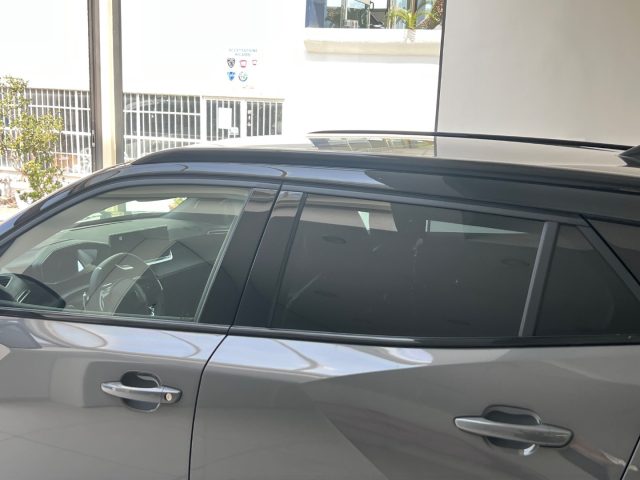 PEUGEOT 2008 usata, con Controllo automatico clima