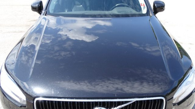 VOLVO XC90 usata, con Sensori di parcheggio anteriori