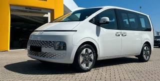 HYUNDAI Staria usata, con Airbag