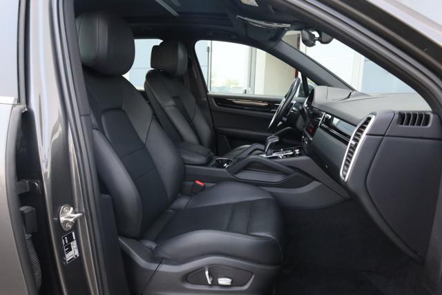 PORSCHE Cayenne usata, con Controllo automatico clima