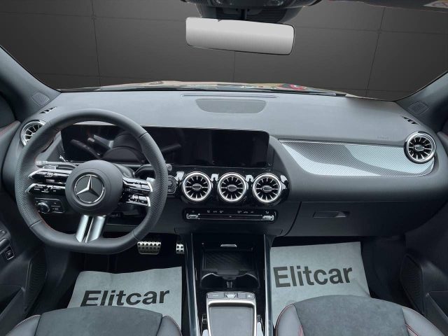 MERCEDES-BENZ GLA 200 usata, con Fendinebbia