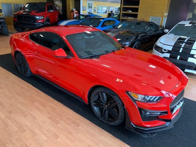FORD Mustang usata, con Autoradio