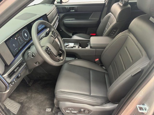 HYUNDAI Santa Fe usata, con Controllo trazione