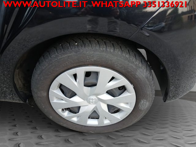 TOYOTA Yaris usata, con MP3