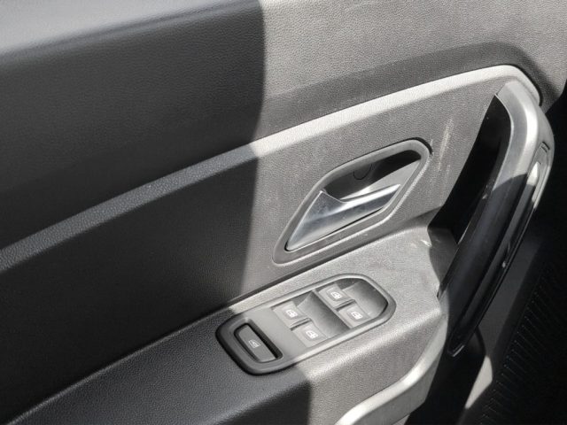 DACIA Duster usata, con Volante multifunzione