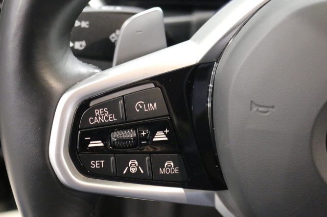 BMW 320 usata, con Telecamera per parcheggio assistito