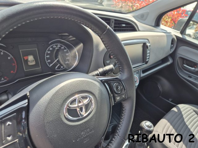 TOYOTA Yaris usata, con Fendinebbia