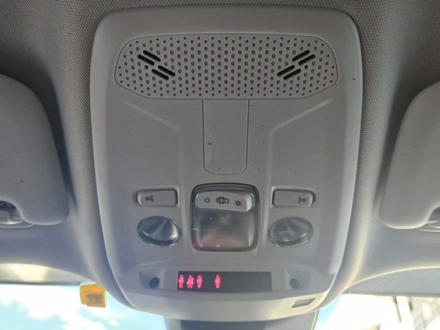 PEUGEOT 2008 usata, con Controllo vocale