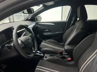 OPEL Corsa usata, con Bluetooth