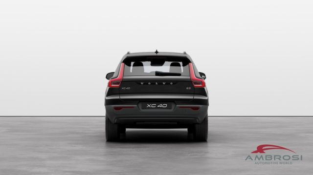 VOLVO XC40 usata 5