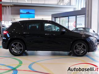 MERCEDES-BENZ GLA 200 usata, con USB