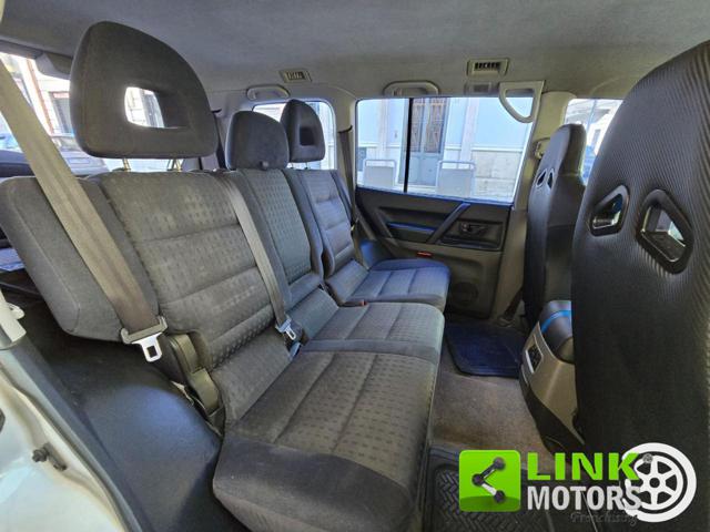 MITSUBISHI Pajero usata 17