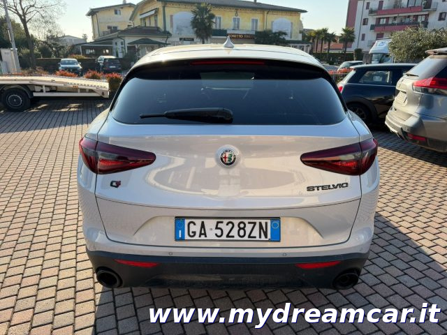 ALFA ROMEO Stelvio usata, con Interni in pelle