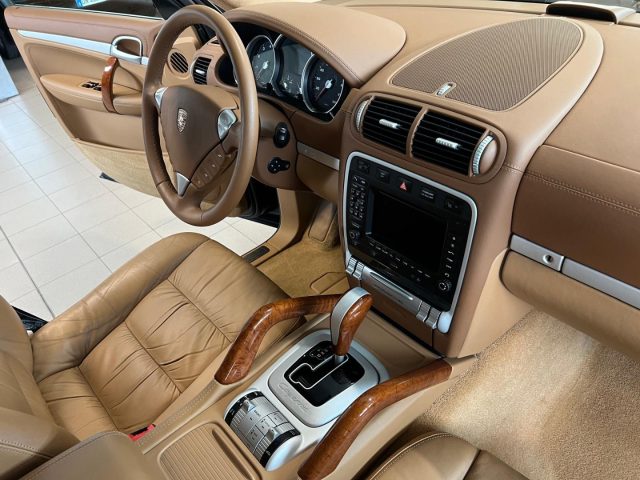 PORSCHE Cayenne usata, con Regolazione elettrica sedili