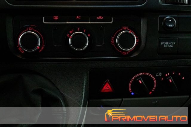 VOLKSWAGEN Caravelle usata, con Chiusura centralizzata