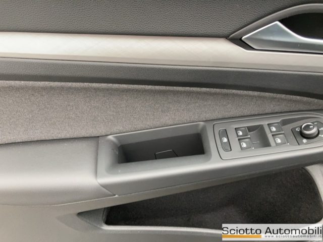 VOLKSWAGEN Golf usata, con ESP