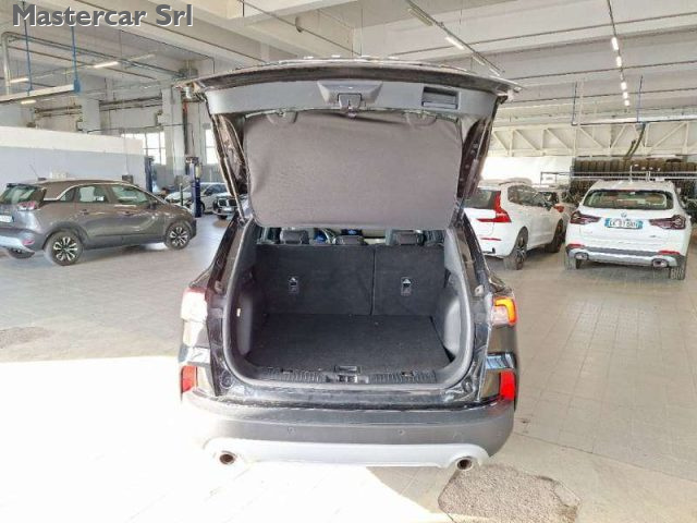 FORD Kuga usata, con Autoradio
