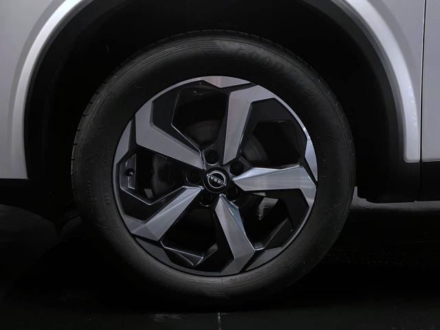 NISSAN Qashqai usata, con Autoradio