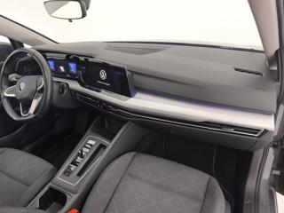 VOLKSWAGEN Golf usata, con Sensori di parcheggio anteriori
