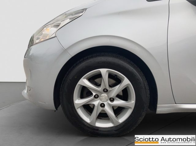 PEUGEOT 208 usata 17