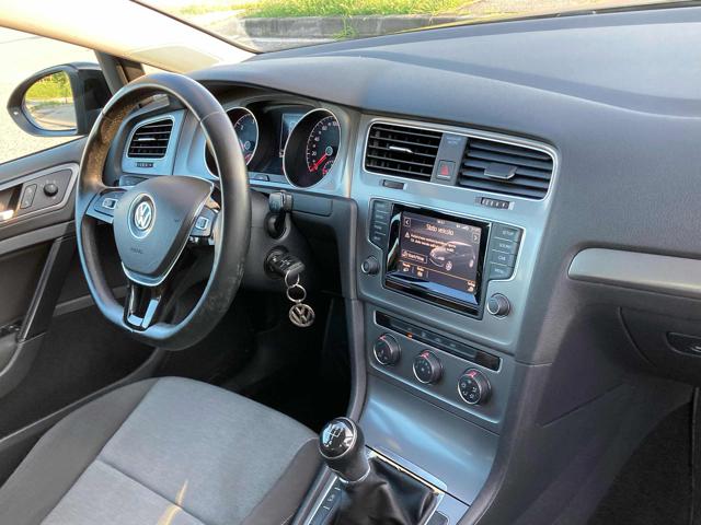 VOLKSWAGEN Golf usata, con ESP