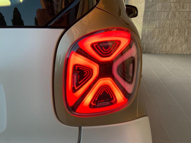 SMART ForTwo usata, con Fari LED