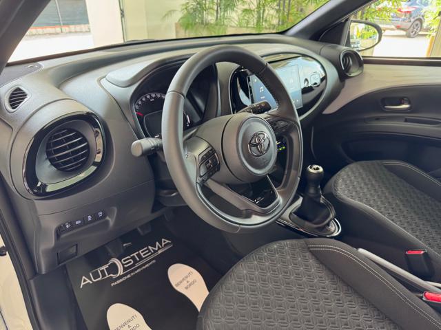 TOYOTA Aygo X usata, con Controllo automatico clima