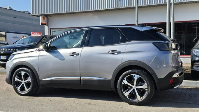 PEUGEOT 3008 usata, con Airbag