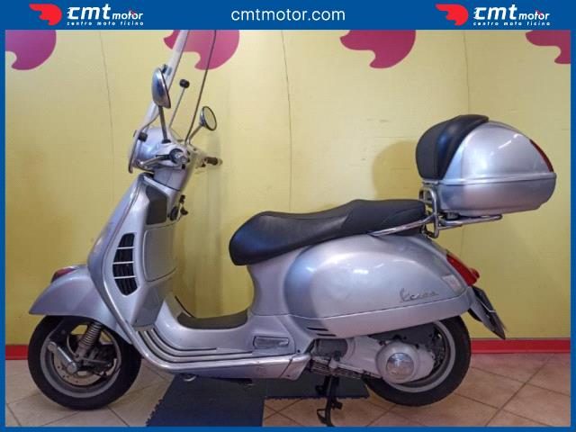 VESPA GTS 250 usata 3