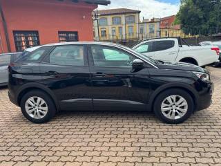 PEUGEOT 3008 usata, con Airbag laterali