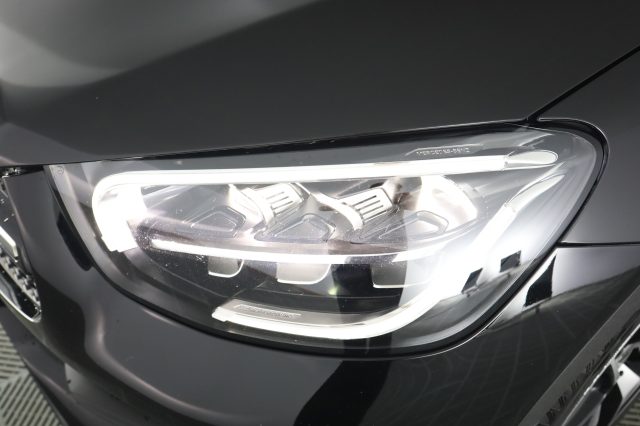 MERCEDES-BENZ GLC 220 usata 7