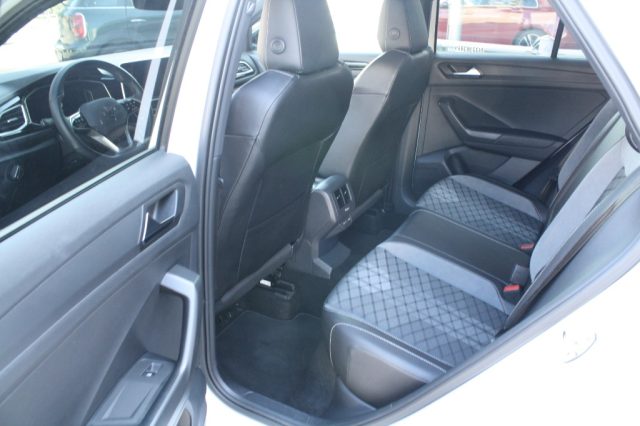 VOLKSWAGEN T-Roc usata, con Cruise Control