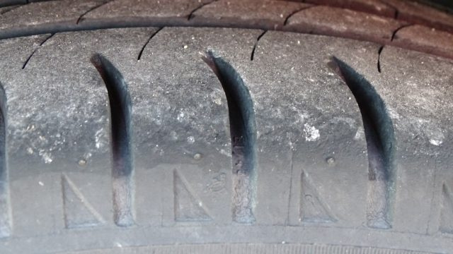 PEUGEOT 308 usata, con Pneumatici estivi