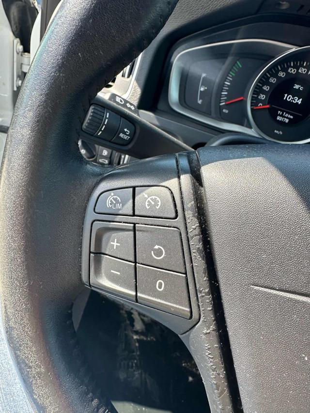VOLVO V60 usata, con Controllo vocale